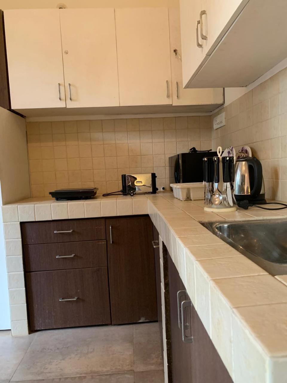 Aquavista At Casaphilomena Apartment กาลังกูติ ภายนอก รูปภาพ